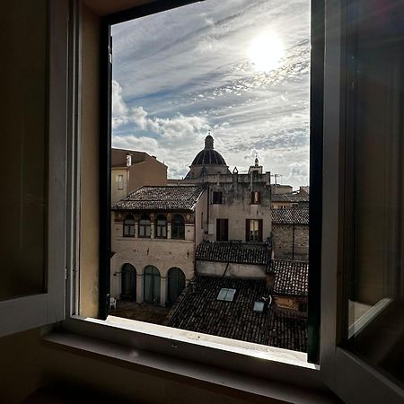 Appartamento Casa In Centro Foligno Esterno foto