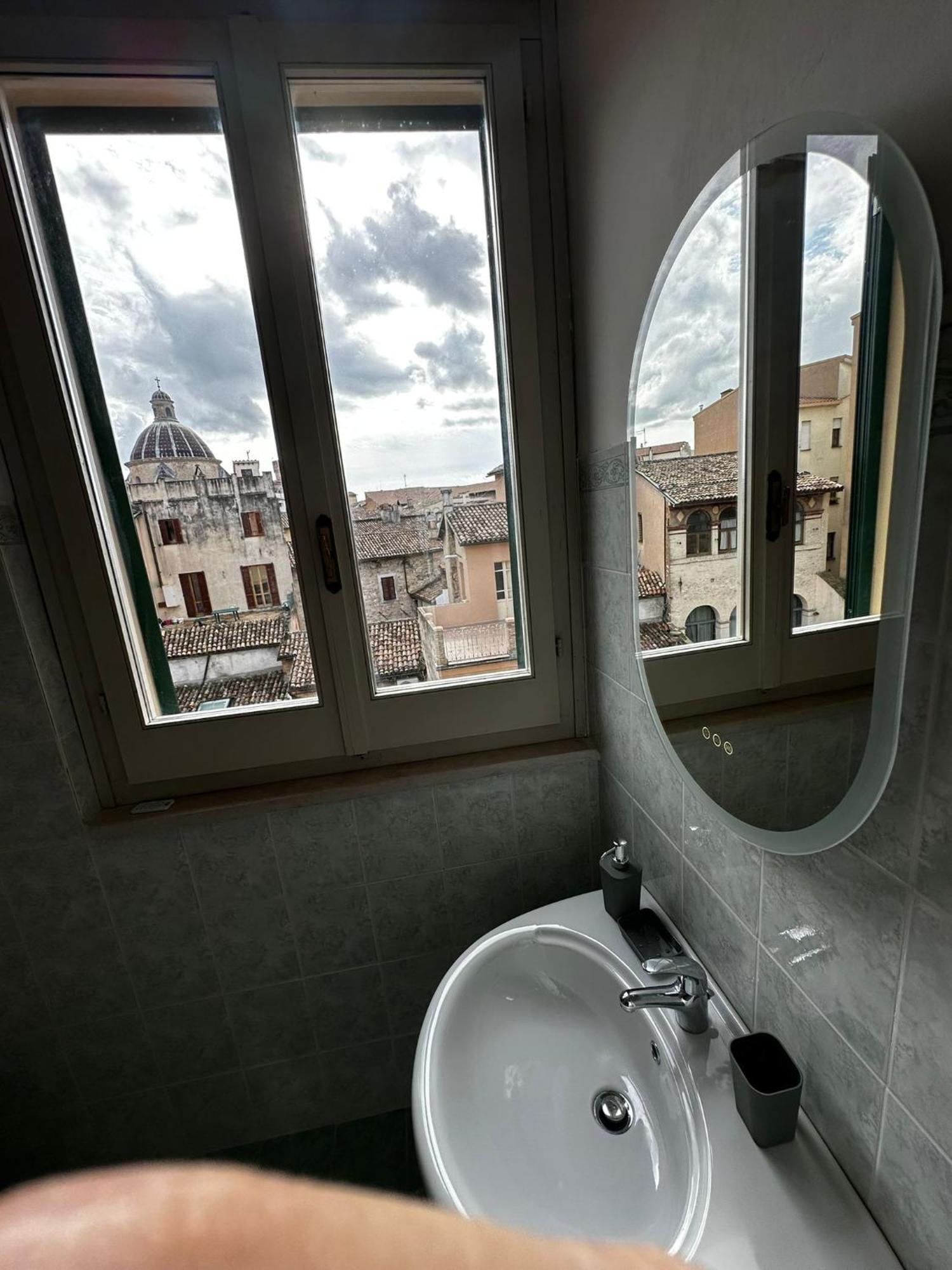 Appartamento Casa In Centro Foligno Esterno foto